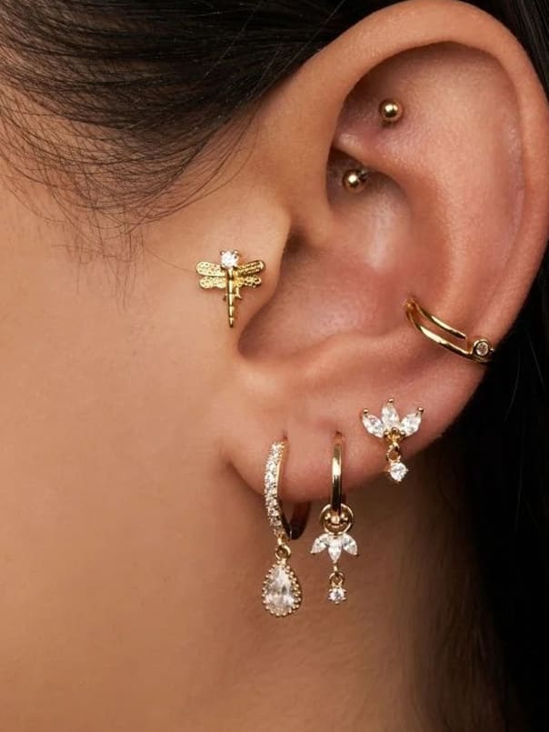 Daisy Mini Drop Huggie Earrings – 14K Gold Plated