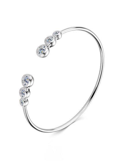 Orla Moissanite Cuff – 18K Gold Plated